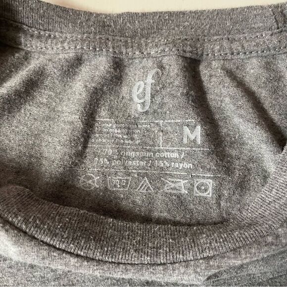 Elevated Faith Gray “Do Not Fear” Tee Size M GUC - Picture 6 of 9